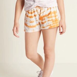 NWOT Old Navy Go-Dry Cool Printed Run Shorts